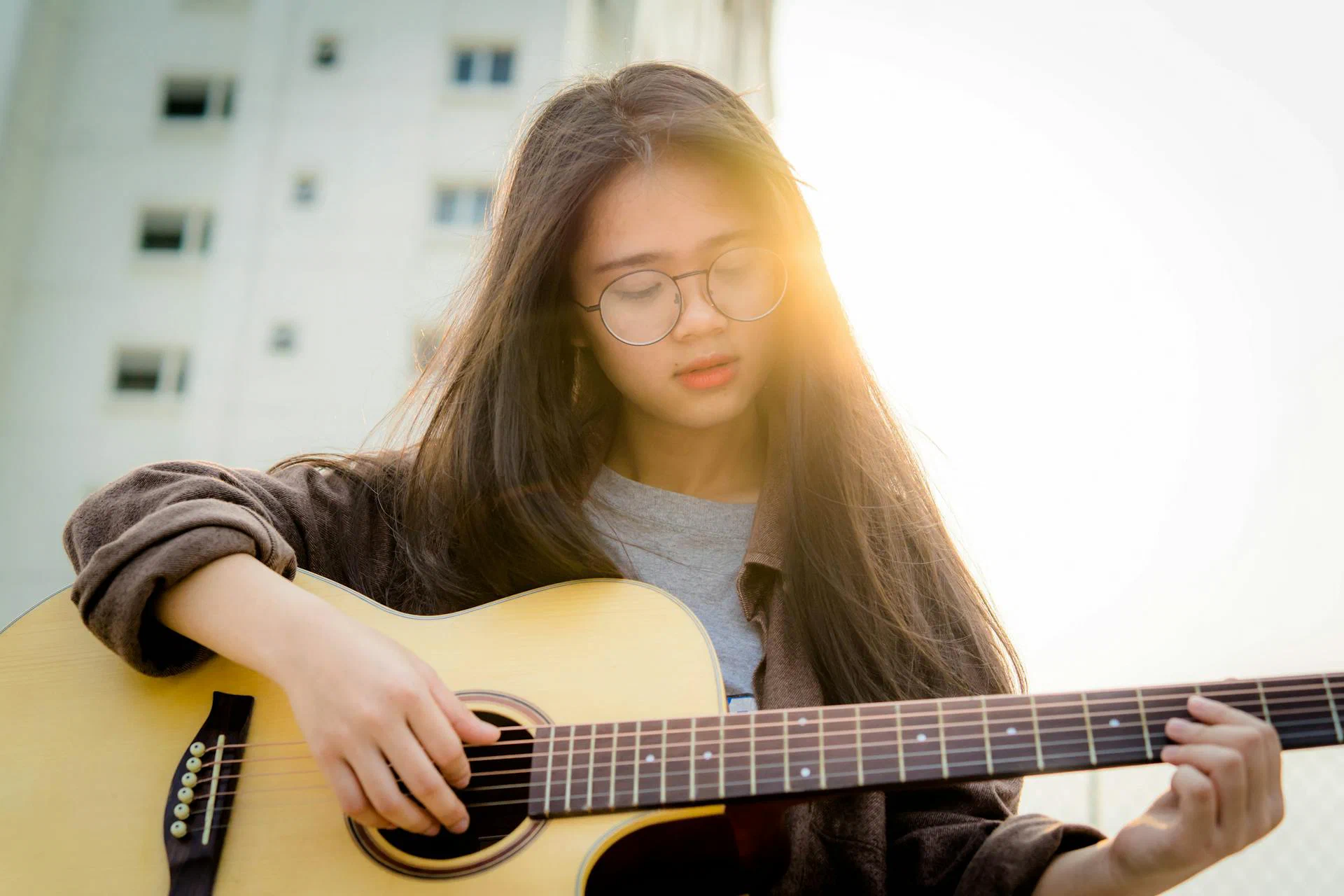 Guitar Chord Shapes and the CAGED System